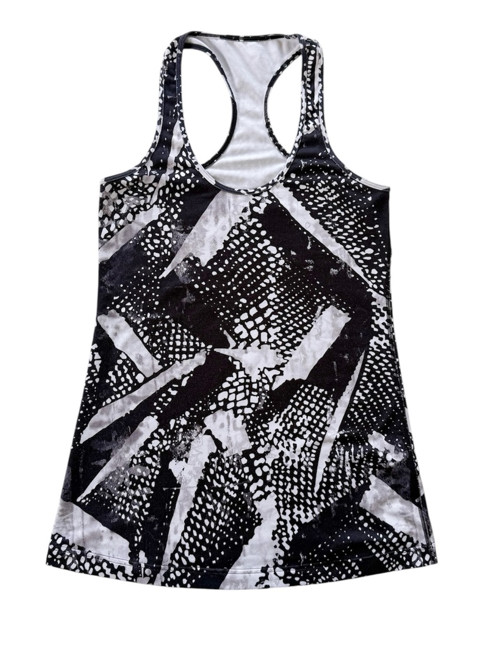 lululemon Dynamic Black White Graphic Tank Top Racerback Tank size 8